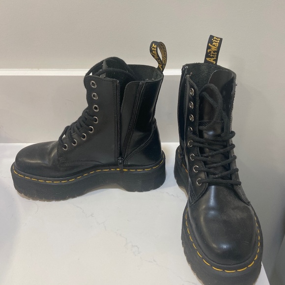 Doc Martins - Picture 1 of 3